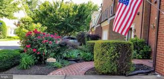 6326 Manchester Way - Photo 1 of 1