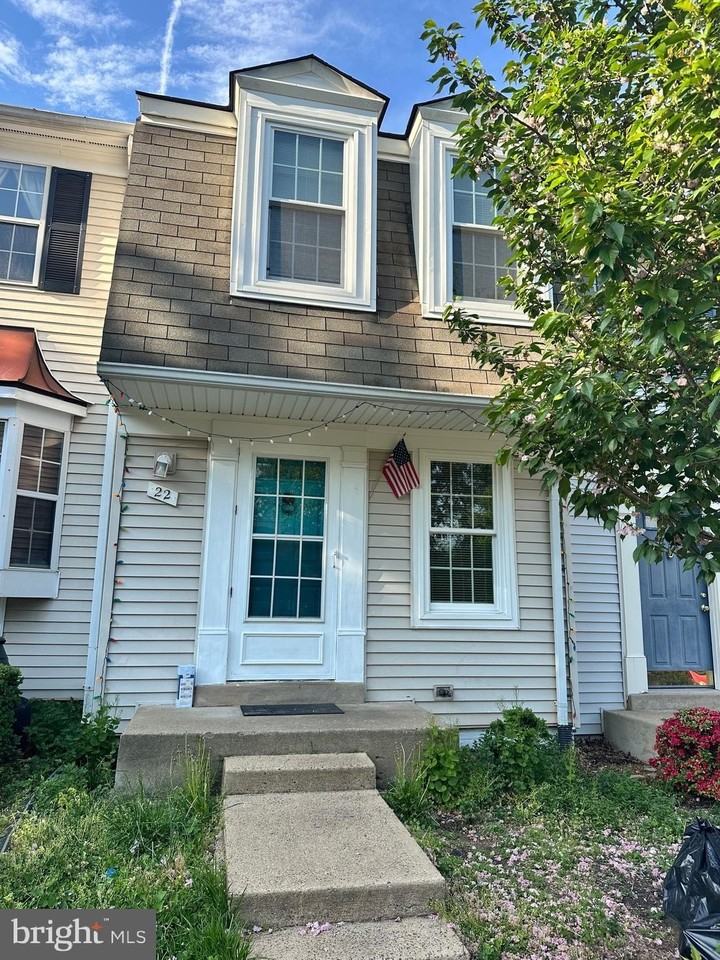 22 Alden Ct - Photo 2 of 34