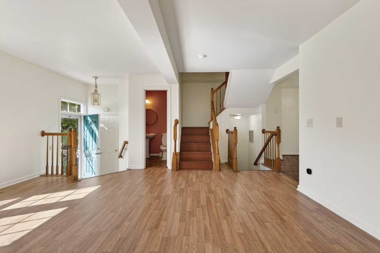 9274 Caladium Dr - Photo 6 of 26
