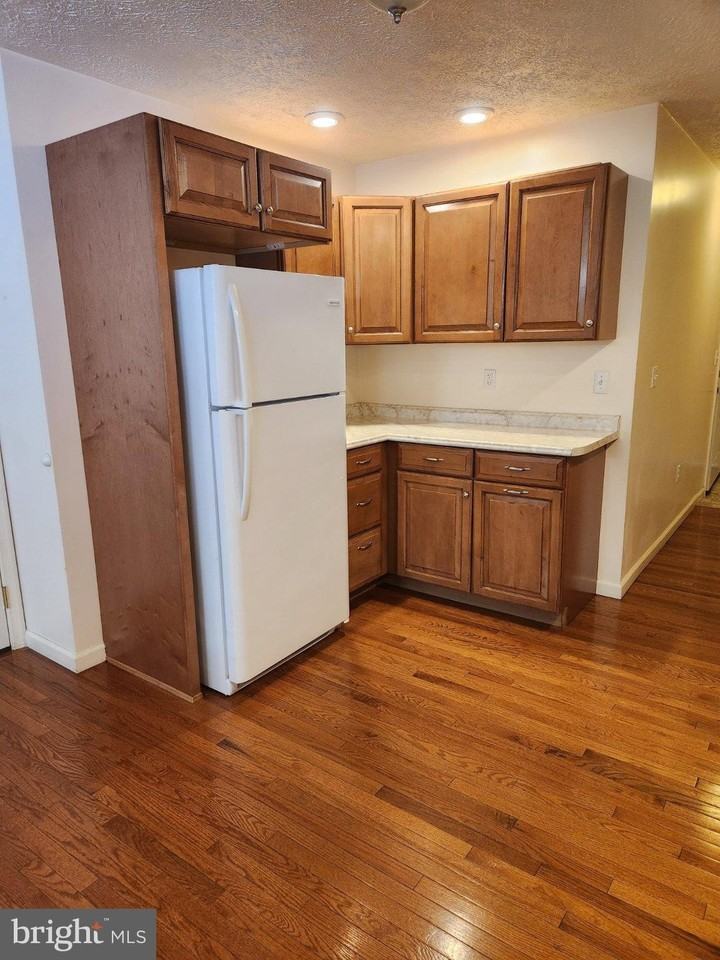 28 Holler Rd #20 - Photo 3 of 18