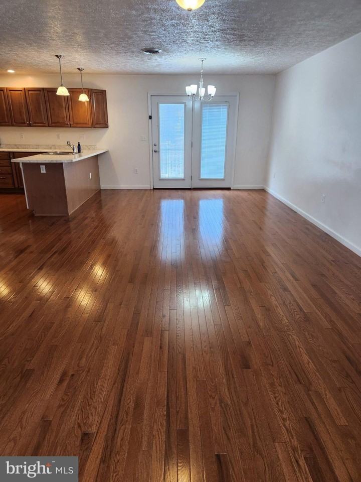 28 Holler Rd #20 - Photo 4 of 18