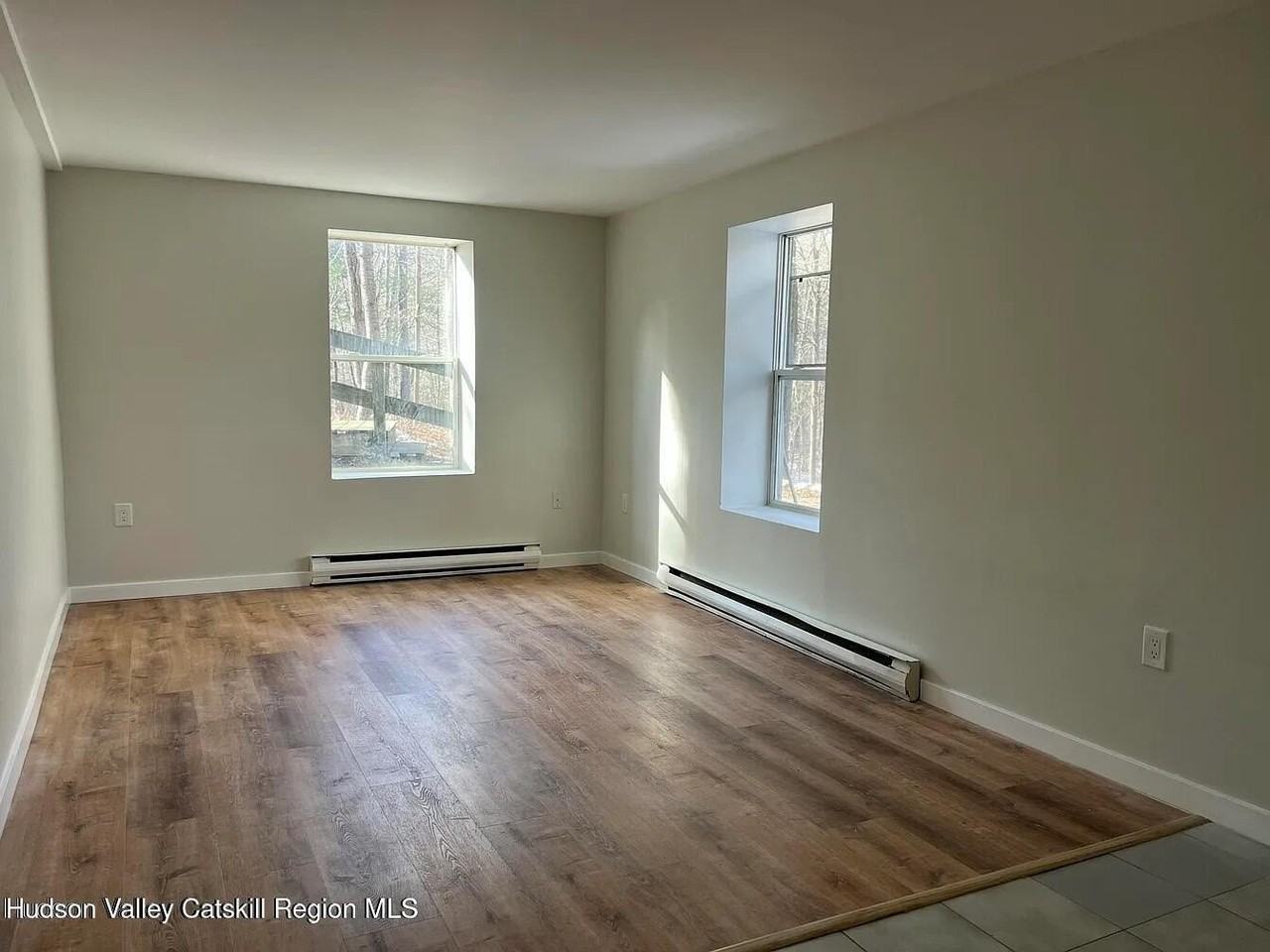 143 Vedder Rd #5 - Photo 4 of 7