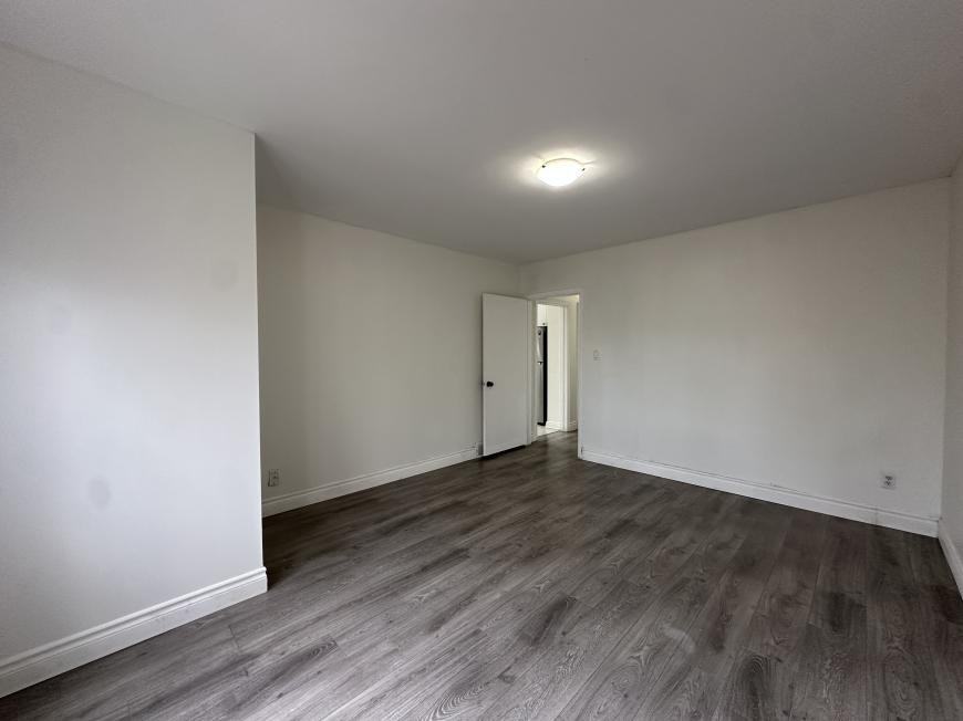 380 Phillip Murray Ave - Photo 5 of 10