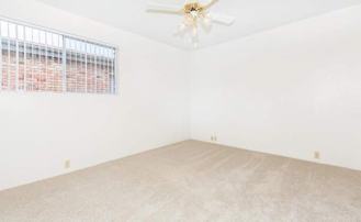 1617 Fountain View Dr - Photo 1 of 1