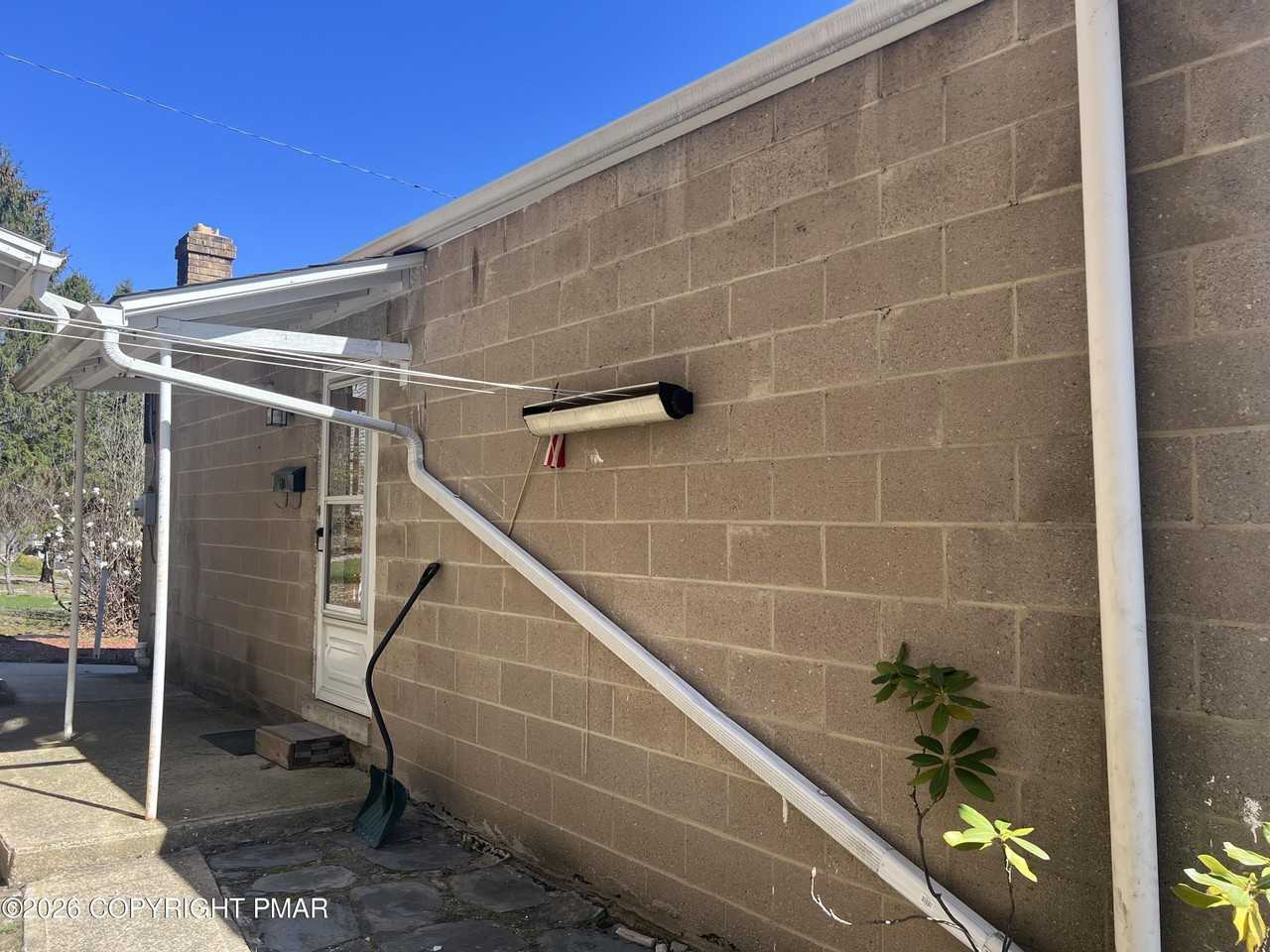 144 E Diaz Ave Unit Rear - Photo 7 of 12