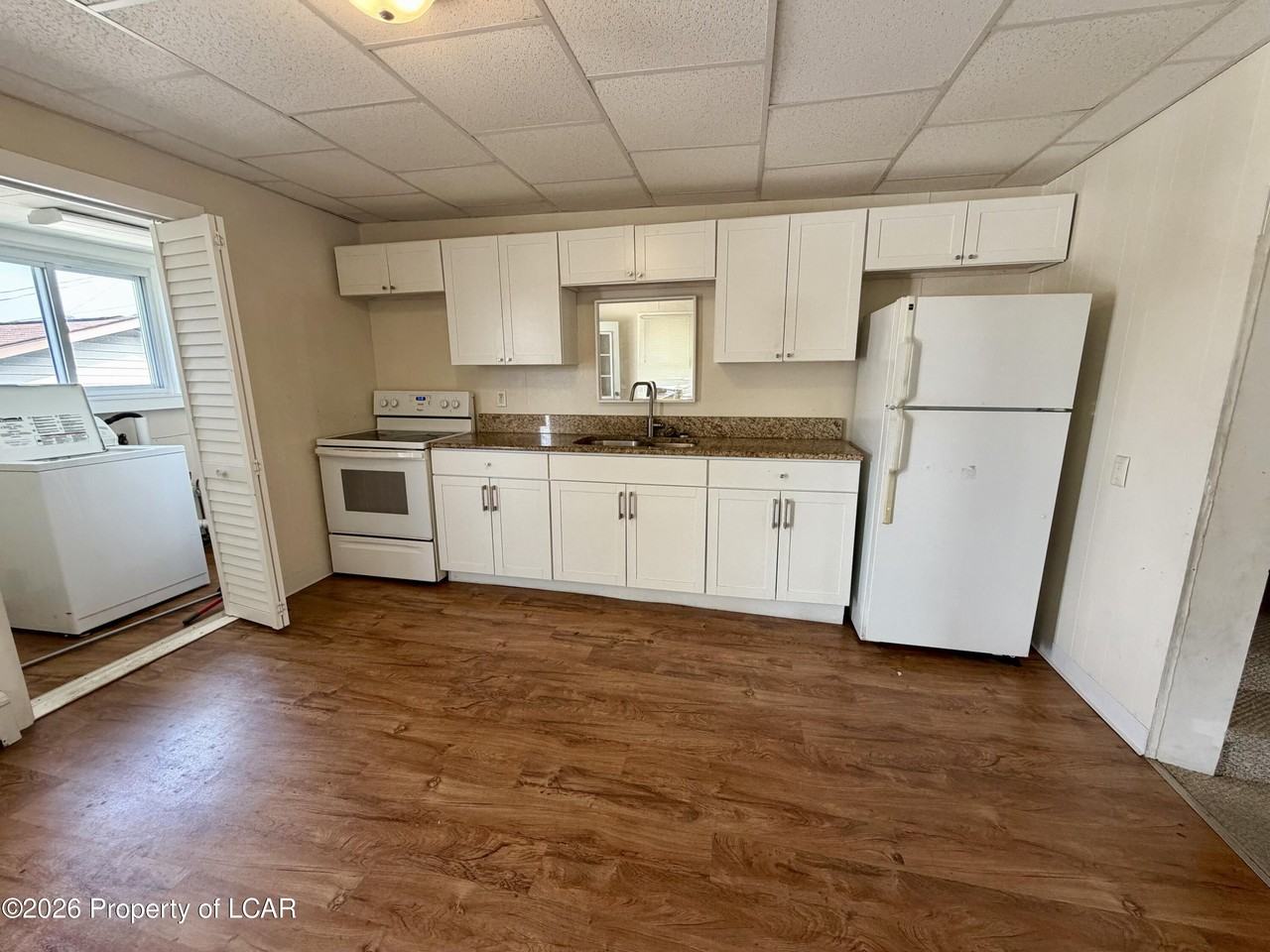 33 Warner St - Photo 6 of 14