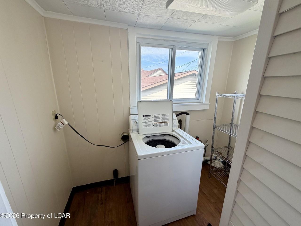 33 Warner St - Photo 7 of 14