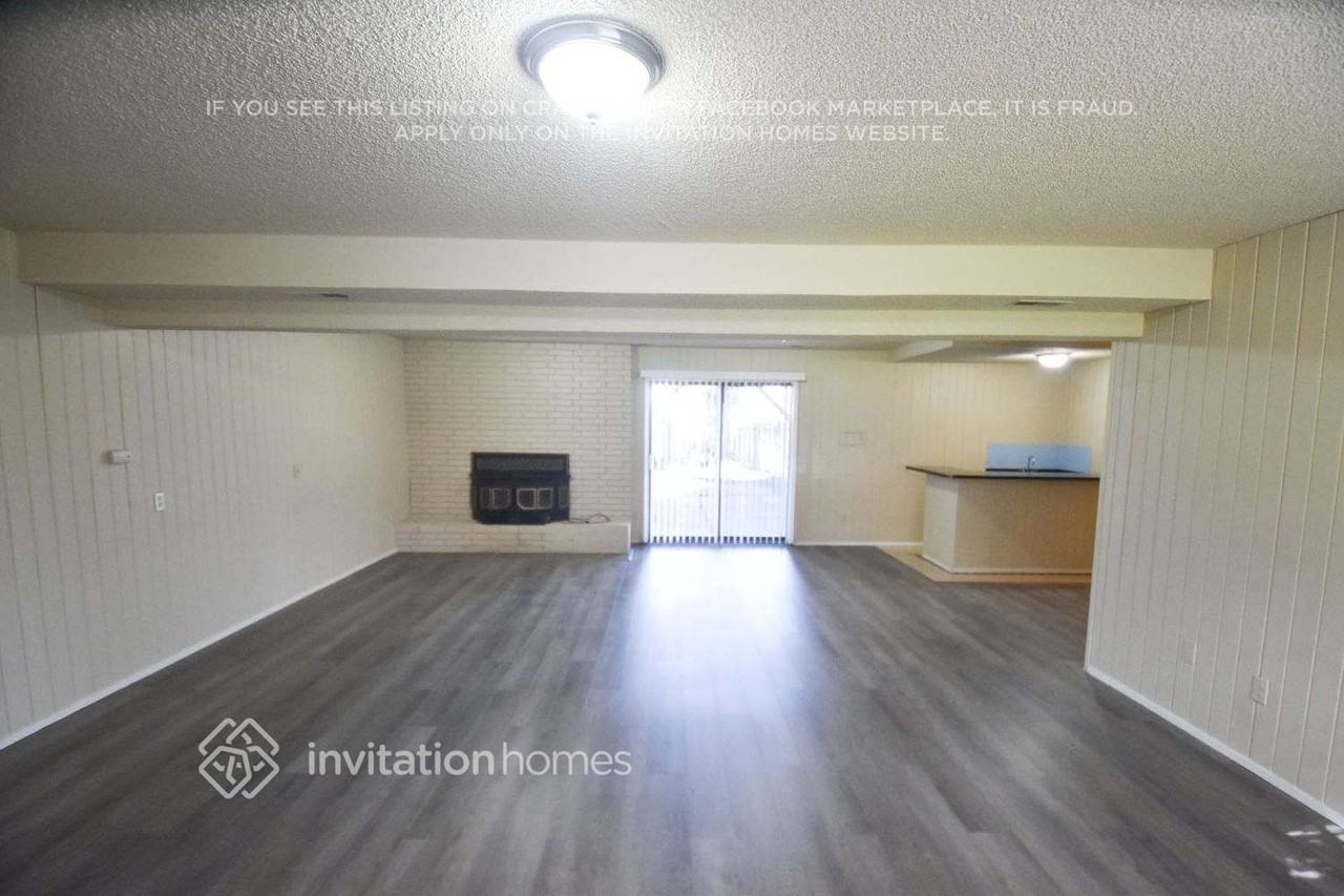 12728 52nd Dr Se - Photo 4 of 15