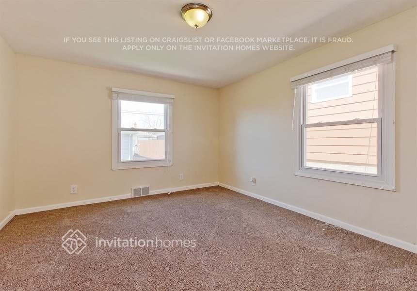 7720 Mason Ave - Photo 7 of 11