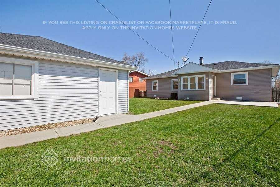 7720 Mason Ave - Photo 7 of 8