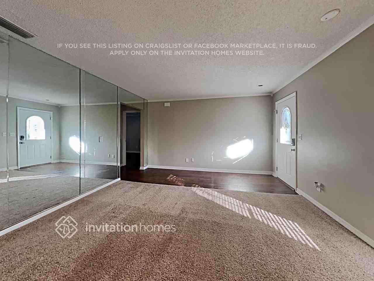 1223 Lornewood Dr - Photo 3 of 19