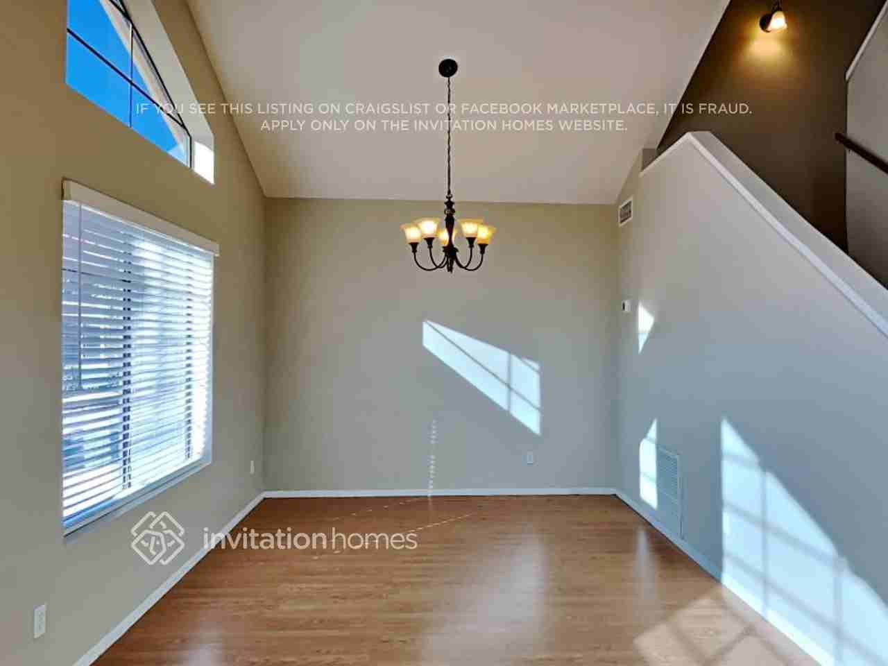 42 W Hancock Ave - Photo 7 of 19