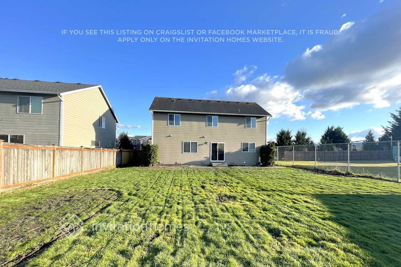 107 Williams Blvd Ne - Photo 3 of 5