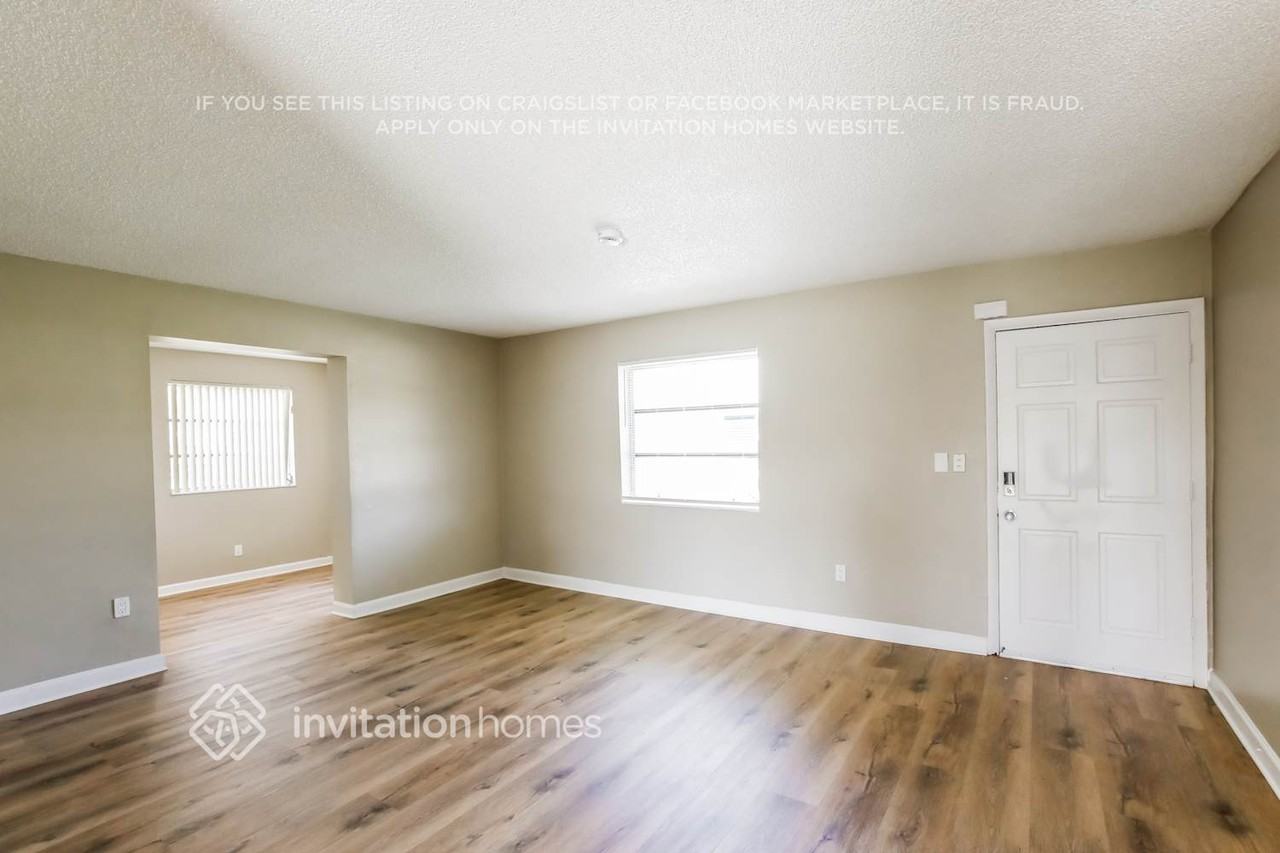3010 Sw 97th Ct - Photo 4 of 17