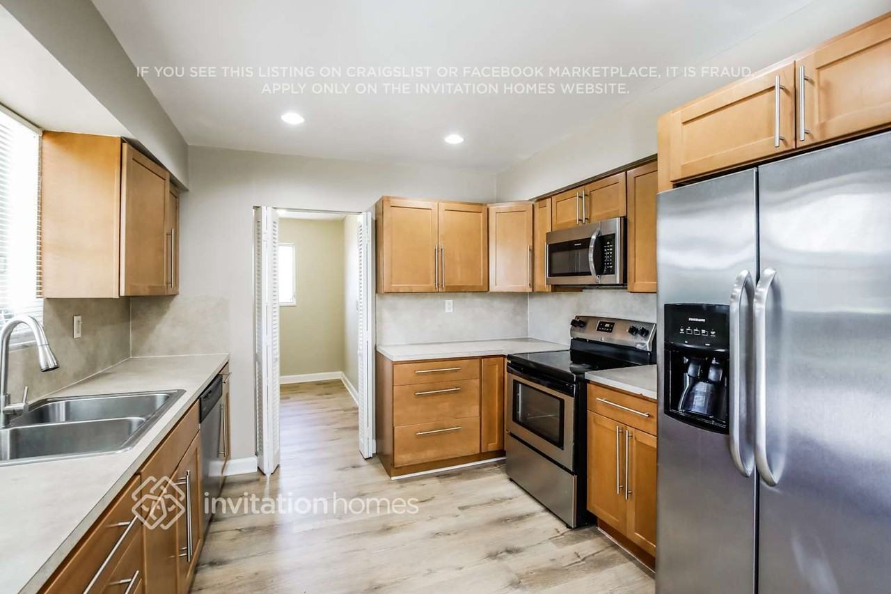 3010 Sw 97th Ct - Photo 7 of 17