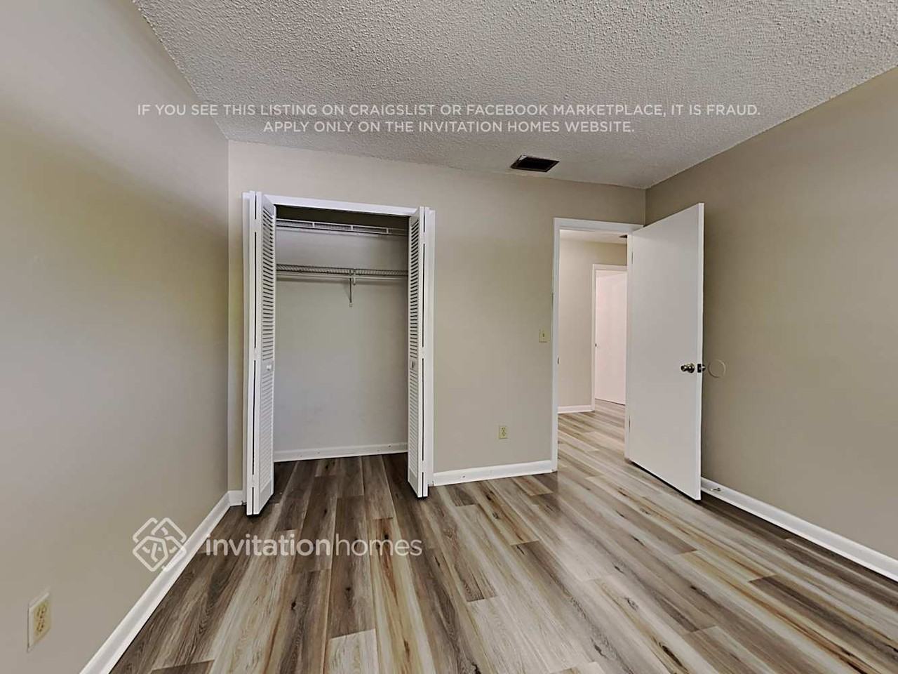 111 Fox Valley Ct - Photo 6 of 10