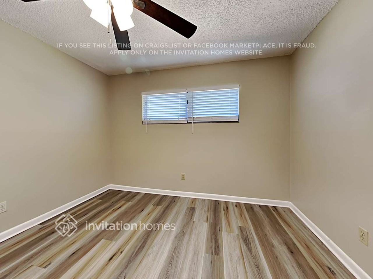 111 Fox Valley Ct - Photo 7 of 10