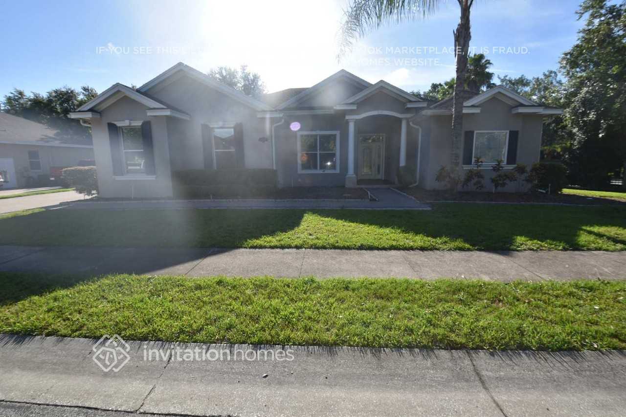 3340 Hawks Ridge Dr - Photo 2 of 5