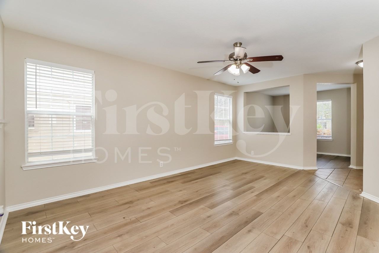 4710 Adkins Trl - Photo 3 of 19