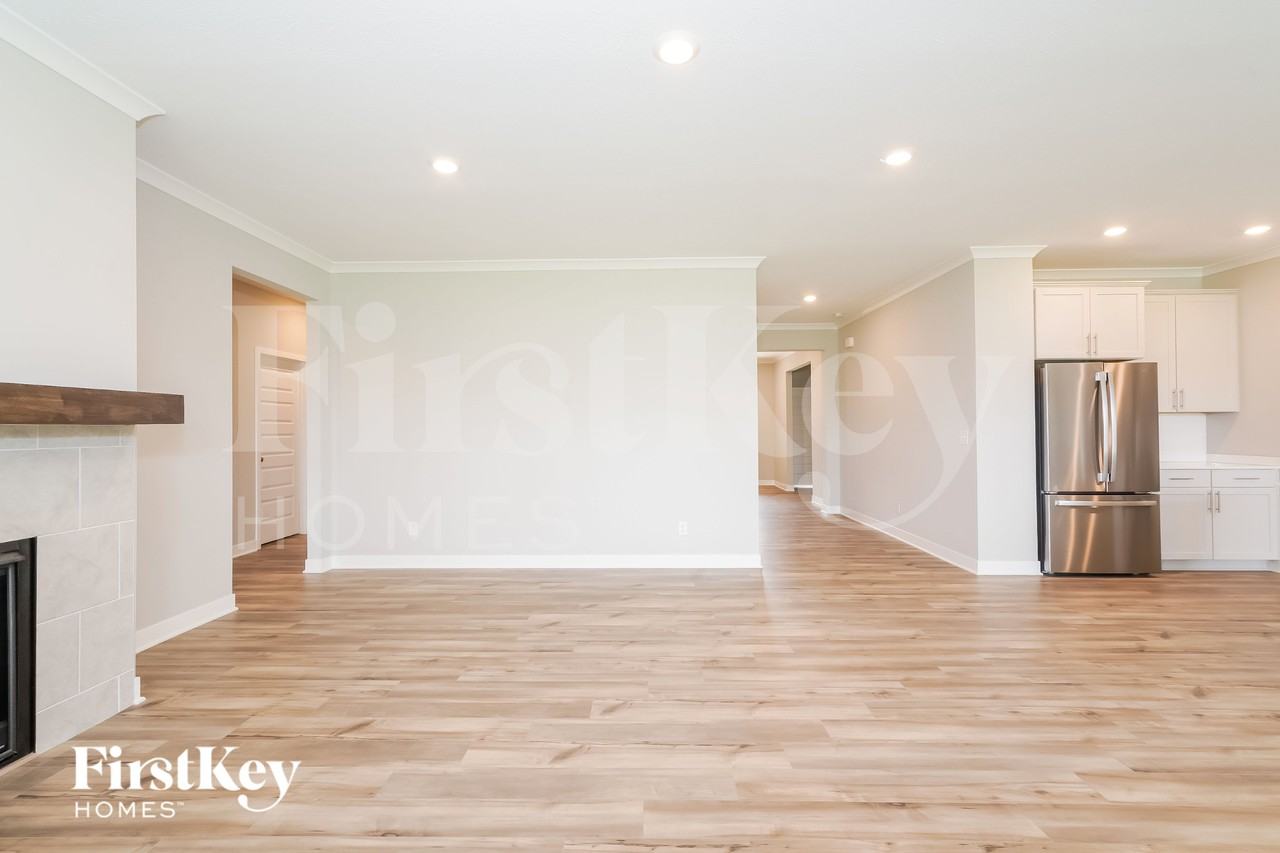 3602 Chalmers Dr - Photo 2 of 15