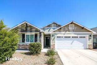 3858 W Tamarisk Ave - Photo 1 of 1