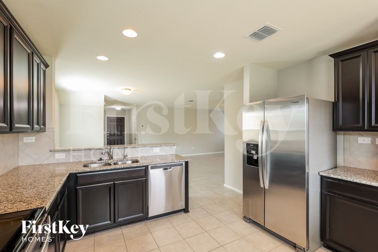 12034 Silver Lgt - Photo 7 of 15