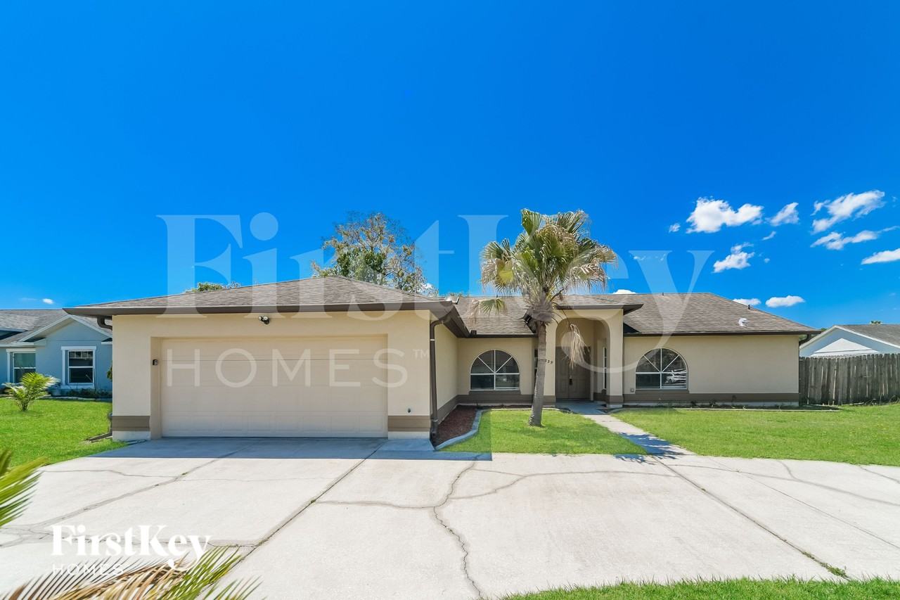 839 Mendoza Dr