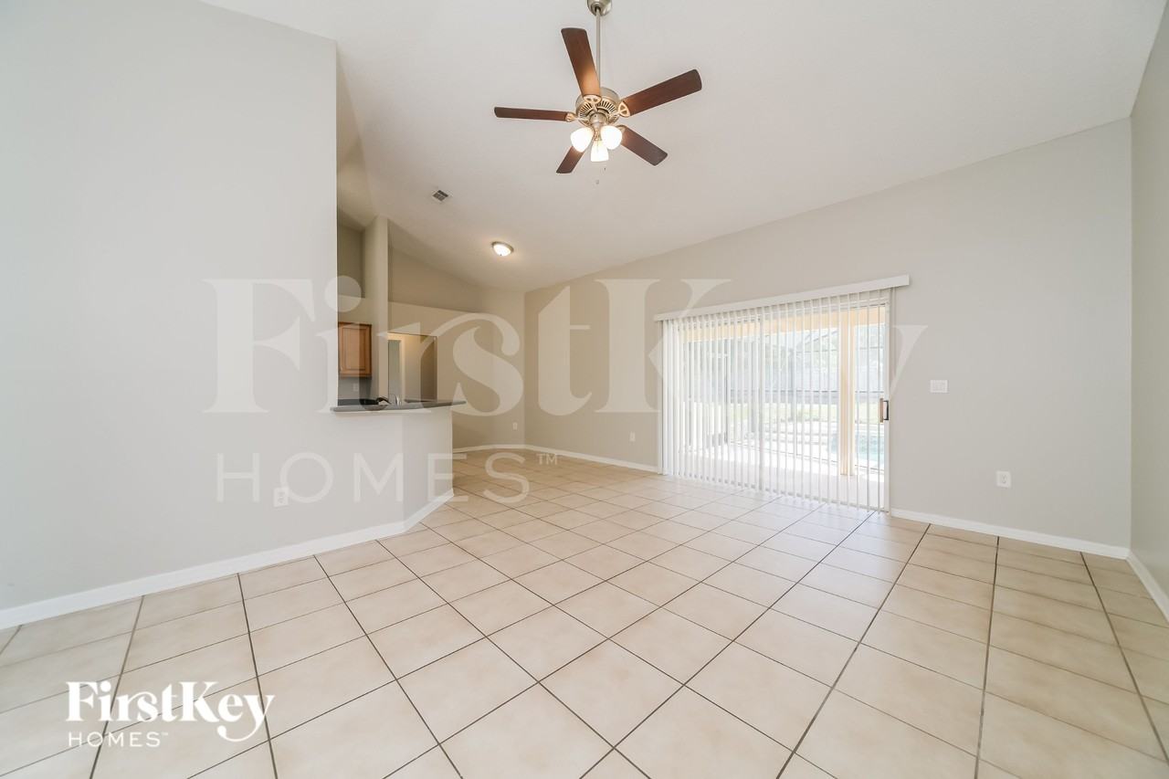 839 Mendoza Dr - Photo 2 of 20
