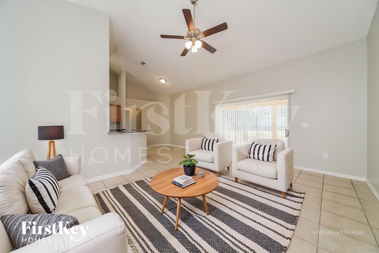 839 Mendoza Dr - Photo 3 of 20