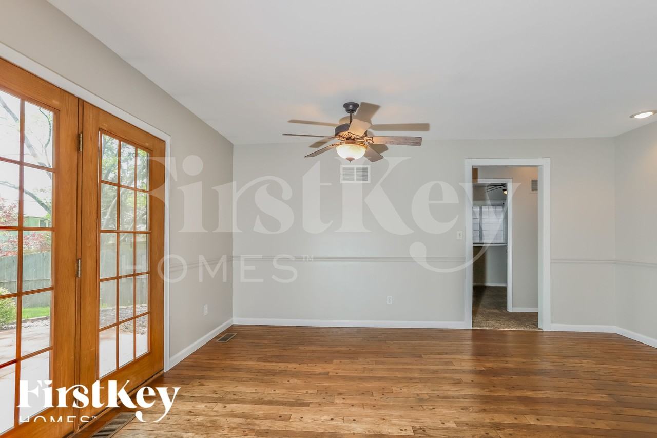 522 Ballwood Dr - Photo 6 of 15