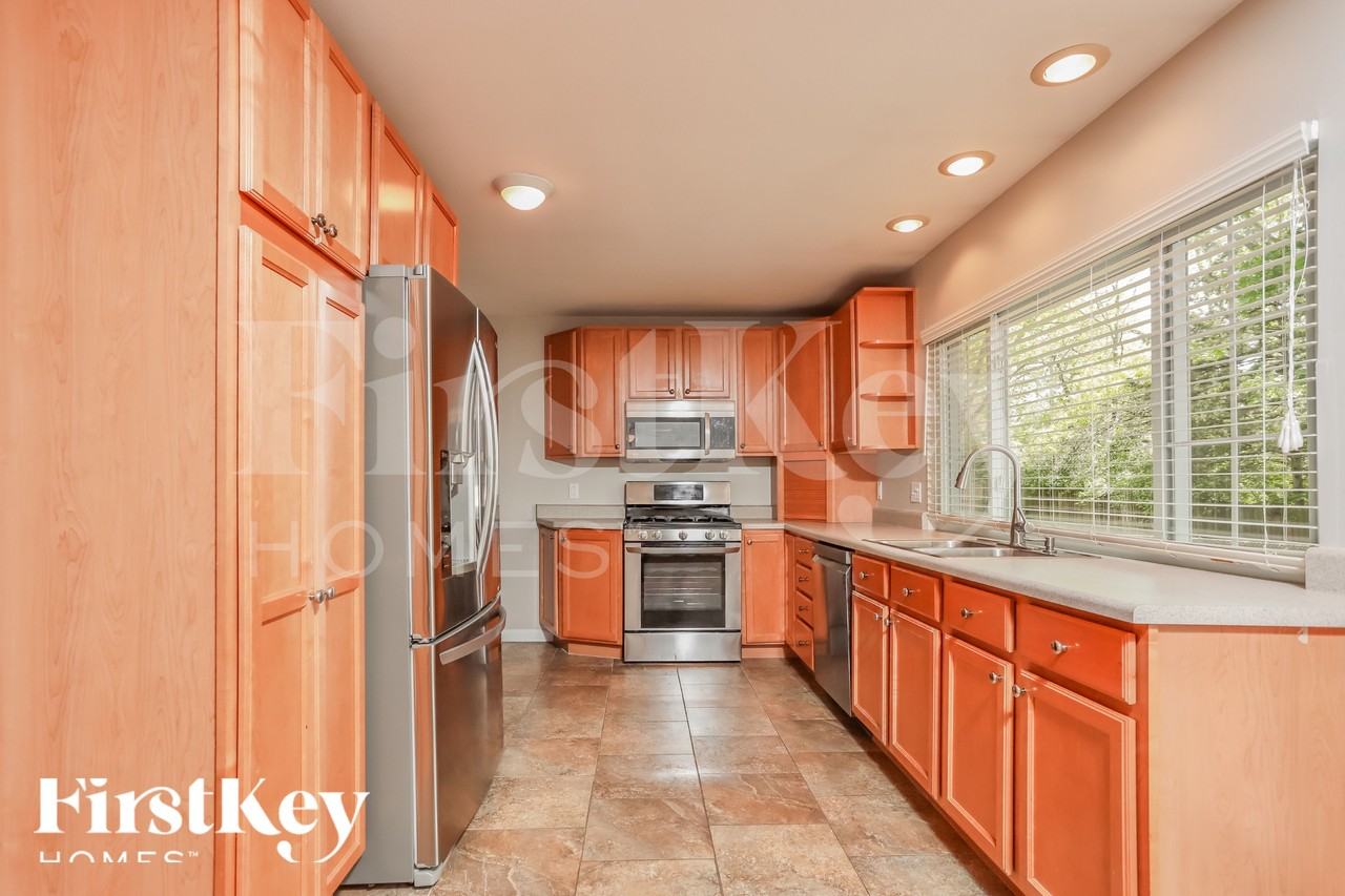 522 Ballwood Dr - Photo 7 of 15