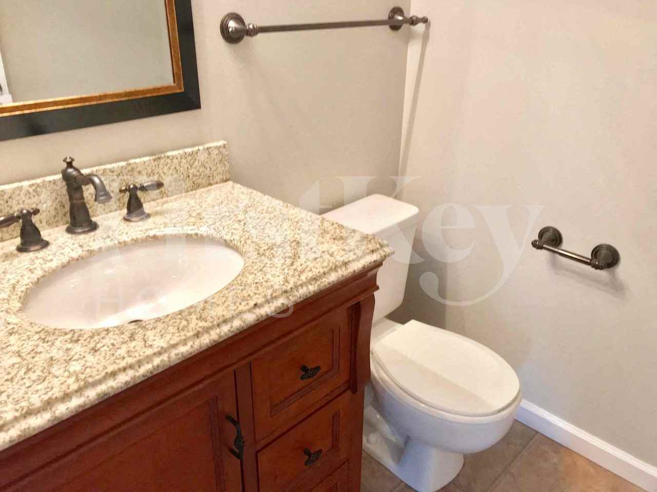 9 Kingsmont Ct - Photo 4 of 17