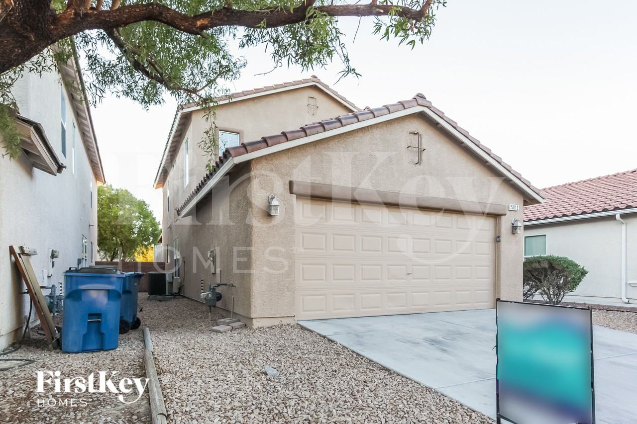 5013 Whistling Acres Ave - Photo 2 of 19
