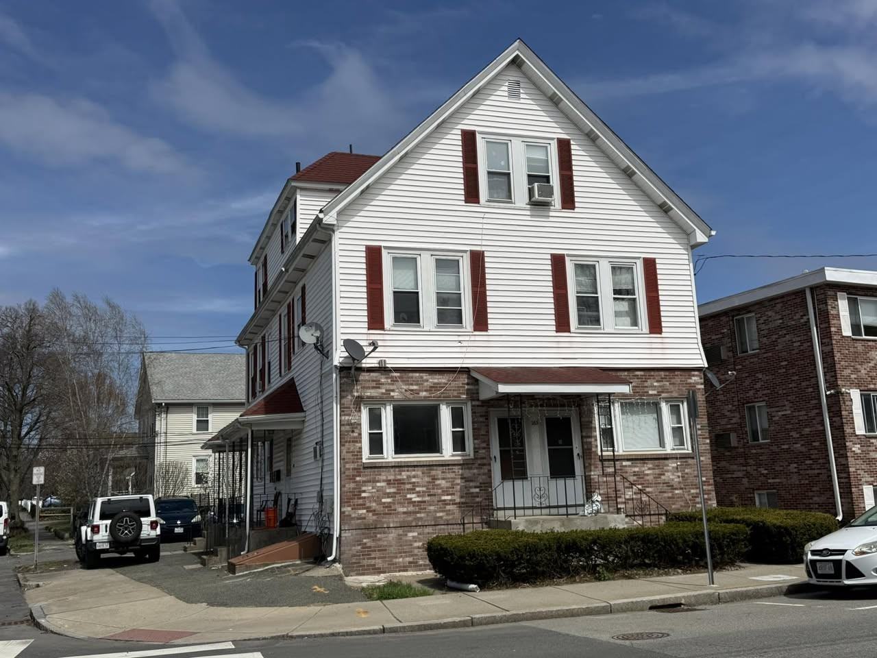 262 River St #1 - Photo 6 of 6