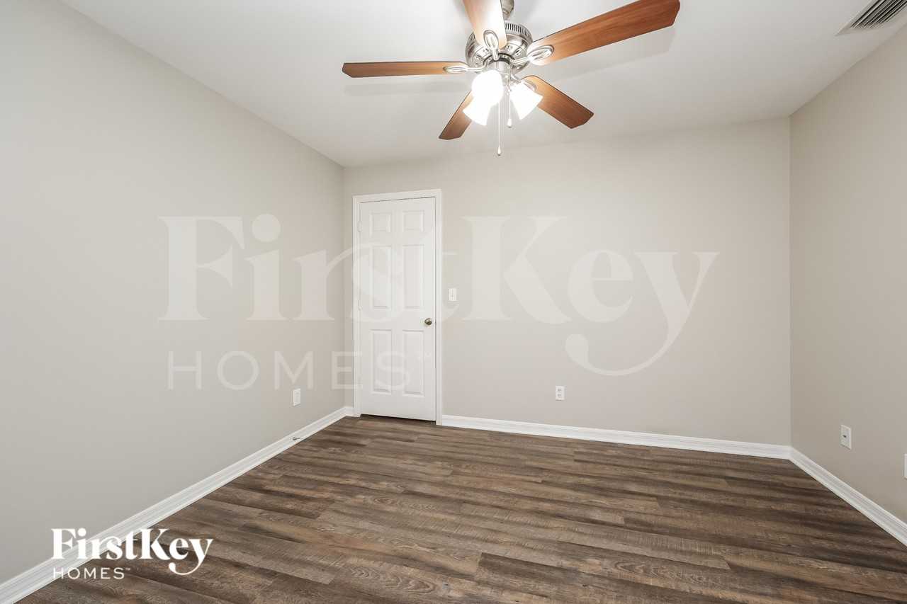 316 Swave - Photo 6 of 20