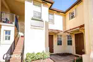 featured image of 1495 Neavenue #102