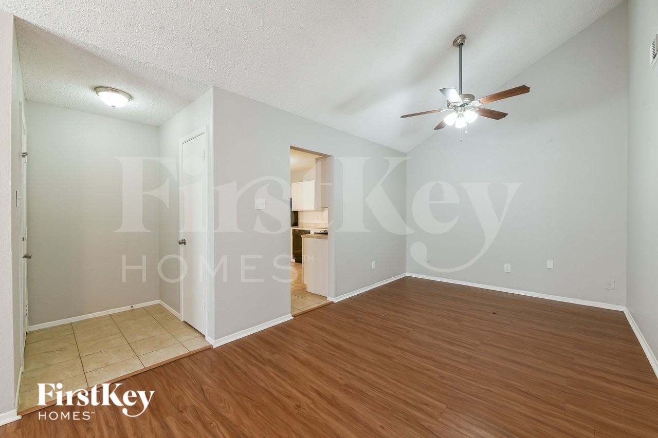 13630 Alon Ln - Photo 6 of 18