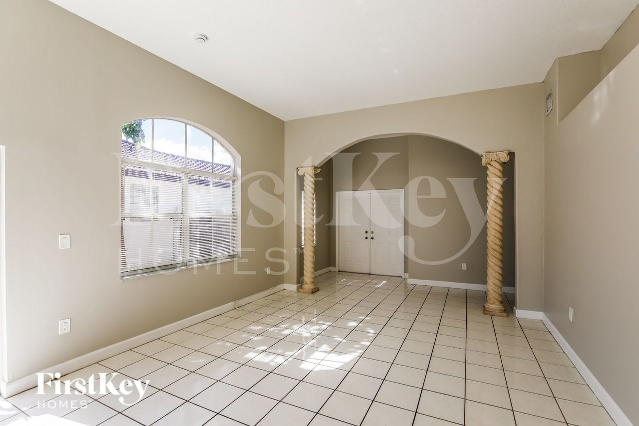12964 Nwlane - Photo 4 of 20