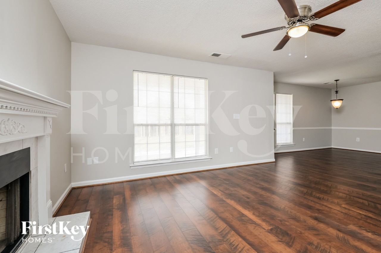 1186 King Arthur Ct - Photo 6 of 18
