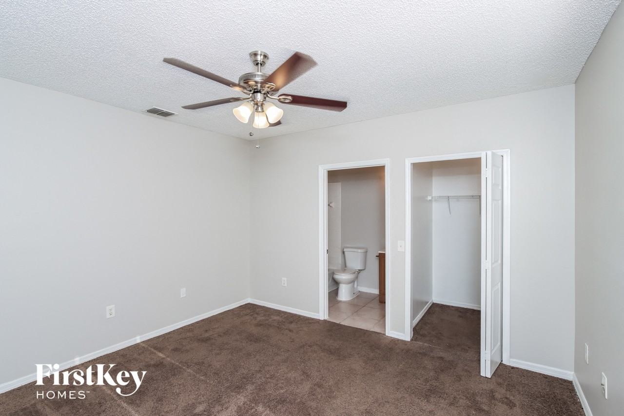 113 Marsh St - Photo 7 of 15