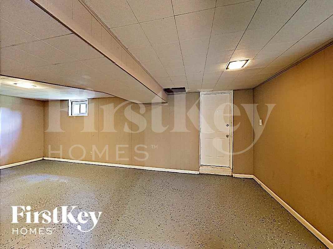 11251 Old Halls Ferry Rd - Photo 6 of 18