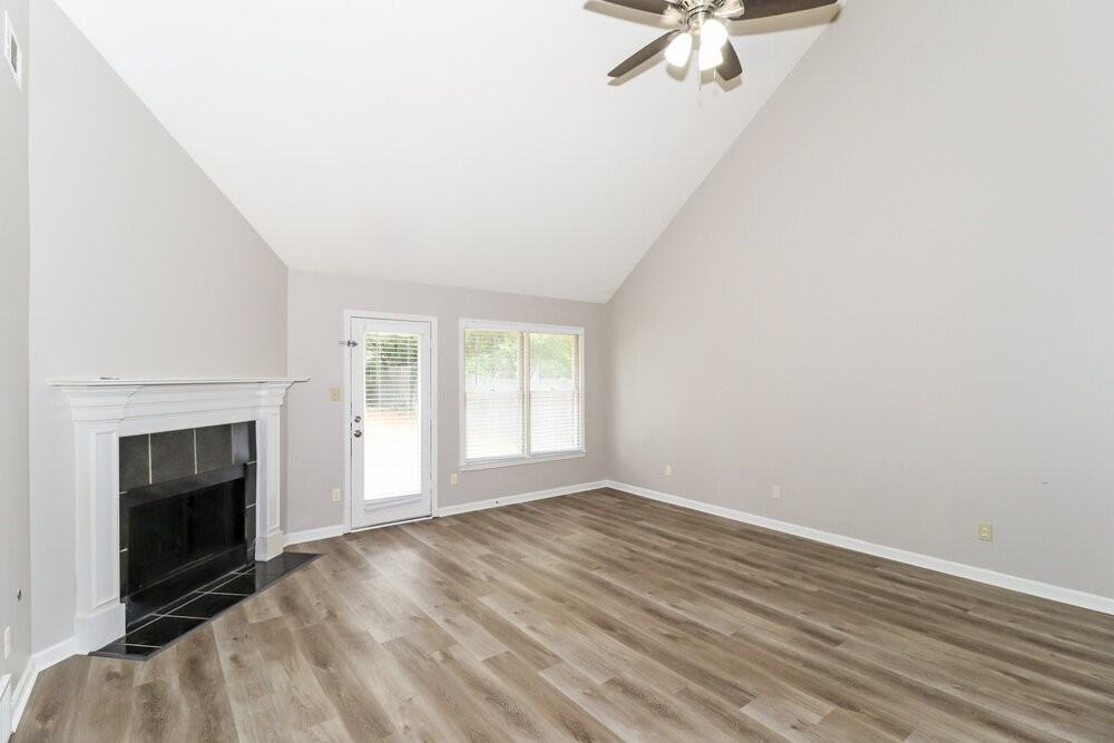 1522 Appling Wood Cv S - Photo 5 of 17