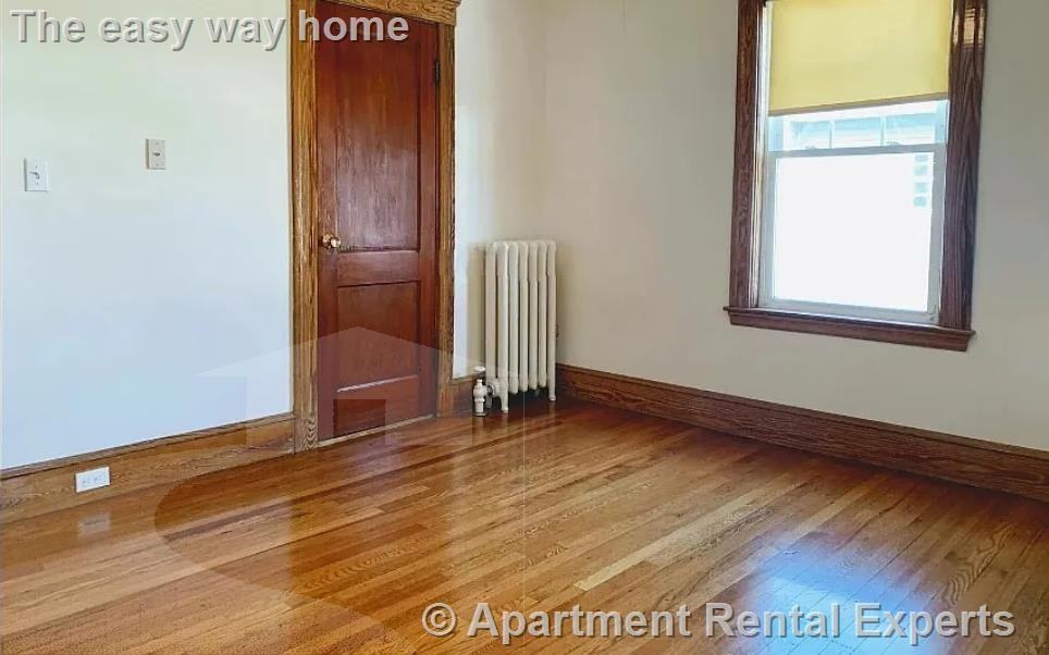 19 Adams St - Photo 6 of 21