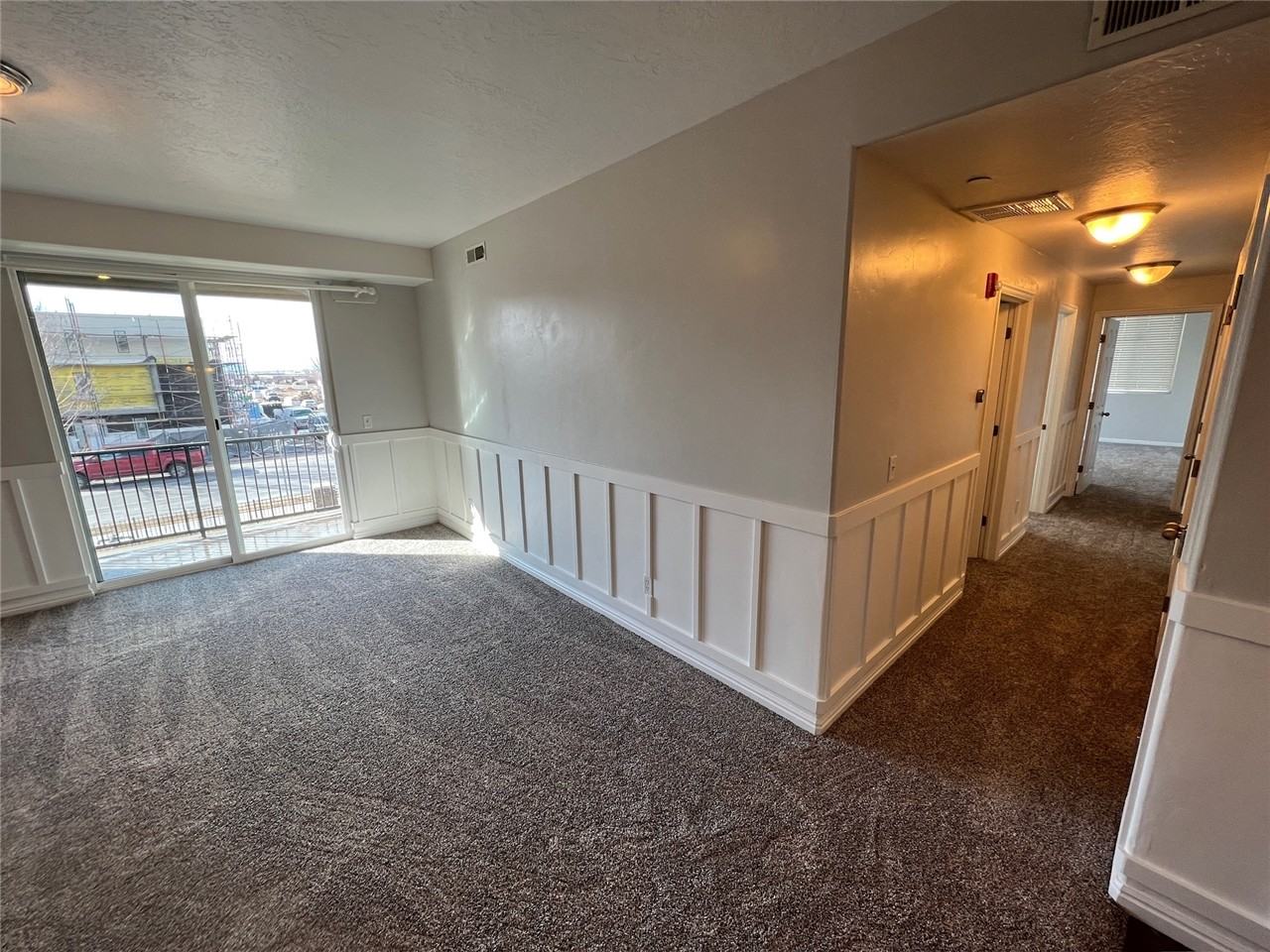 610 Nw #G - Photo 4 of 18