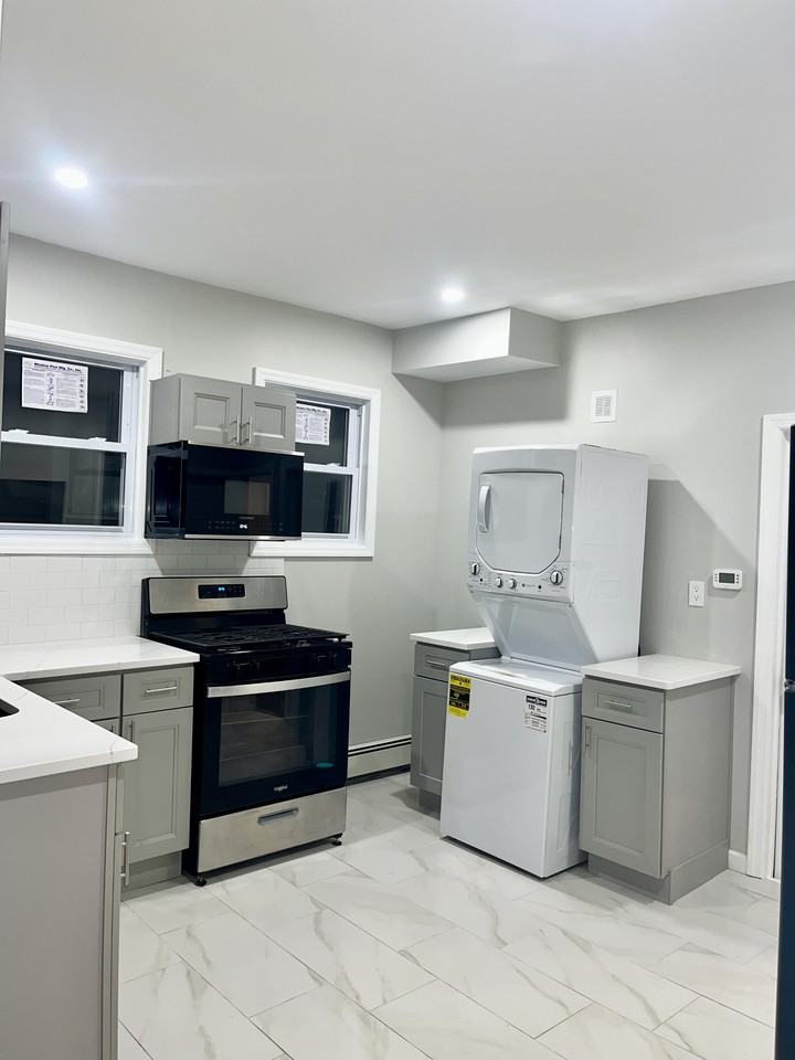 364 River Dr #1 - Photo 3 of 14