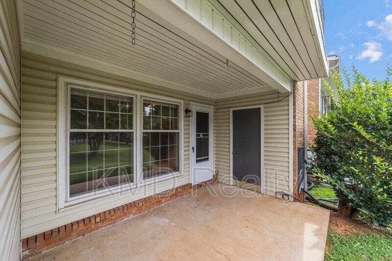 4605 Coronado Dr #Q - Photo 2 of 12