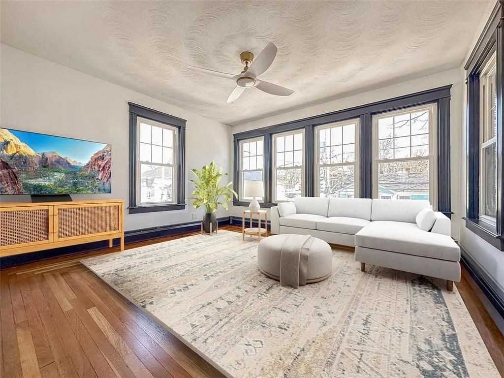 48 Waltham St
