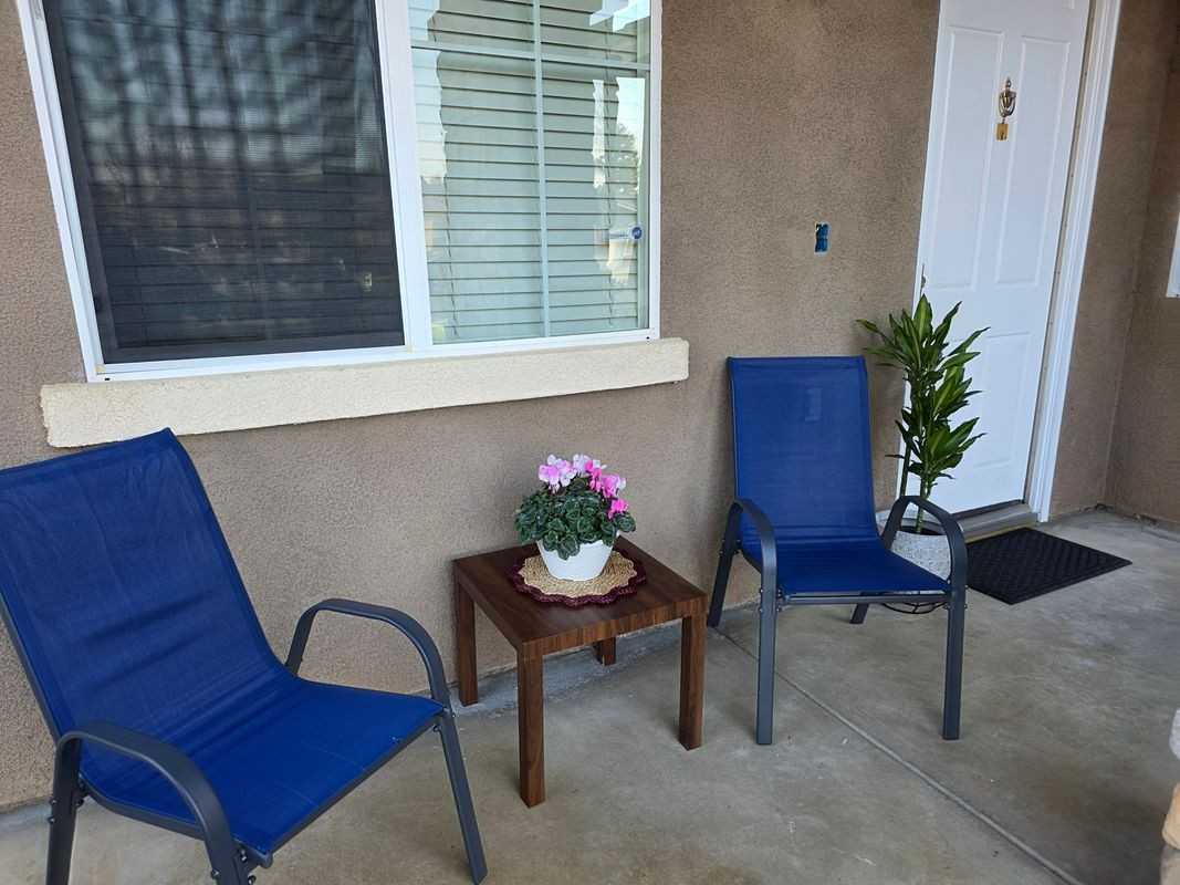 10403 Coconut Grove Ct - Photo 2 of 28