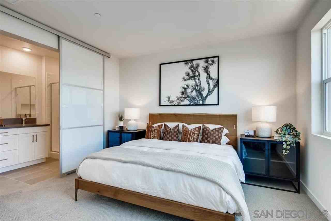 10472 San Diego Mission Rd #14 - Photo 2 of 13