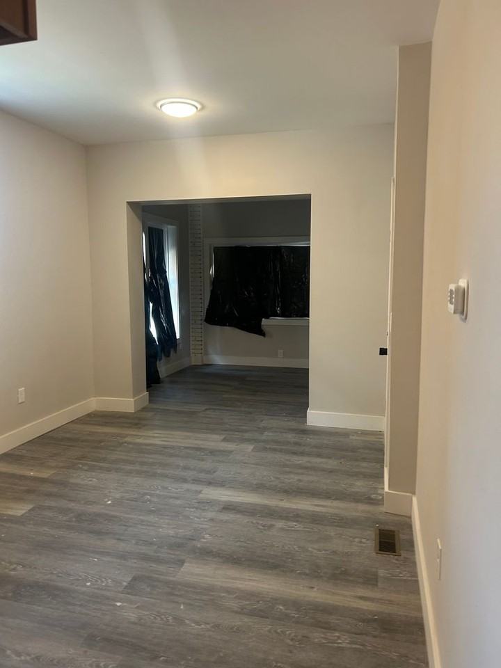 5416 Vine St - Photo 3 of 17